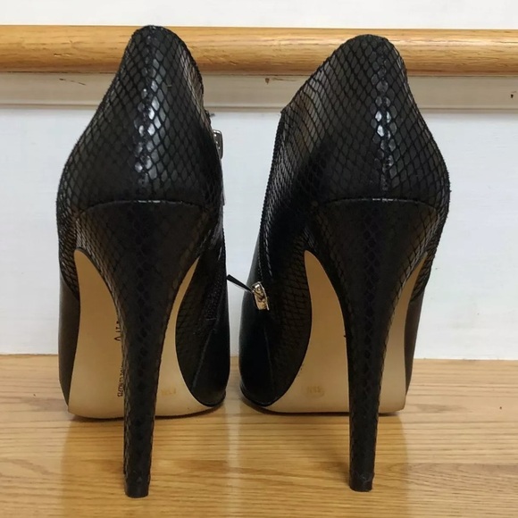 Inc International Concepts Women's Bellona Shoes 8.5 M Black Ankle Boots Leather - Picture 7 of 10